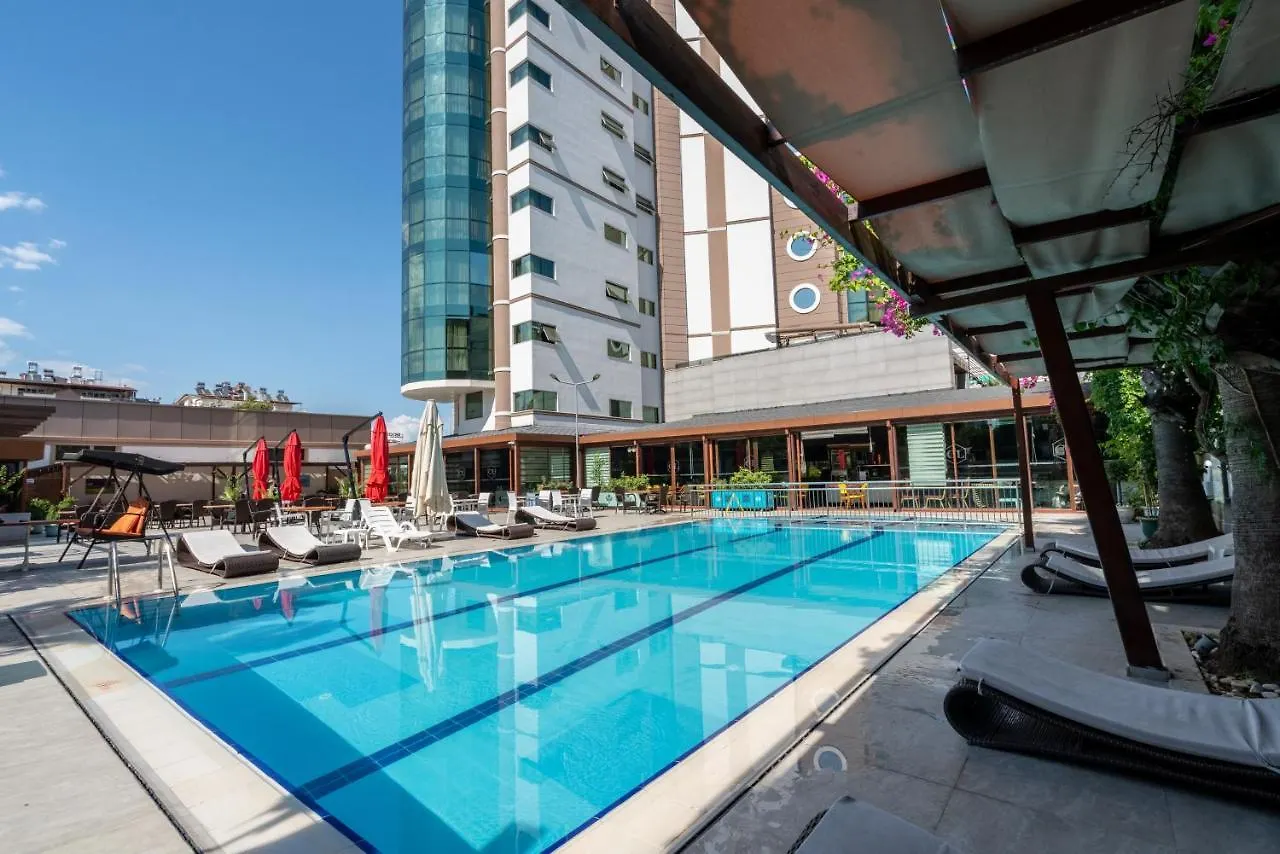 City Live Hotel Antalya 4*,