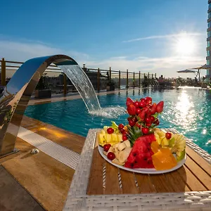 Hotel Ramada By Wyndham Pera Taksim *****